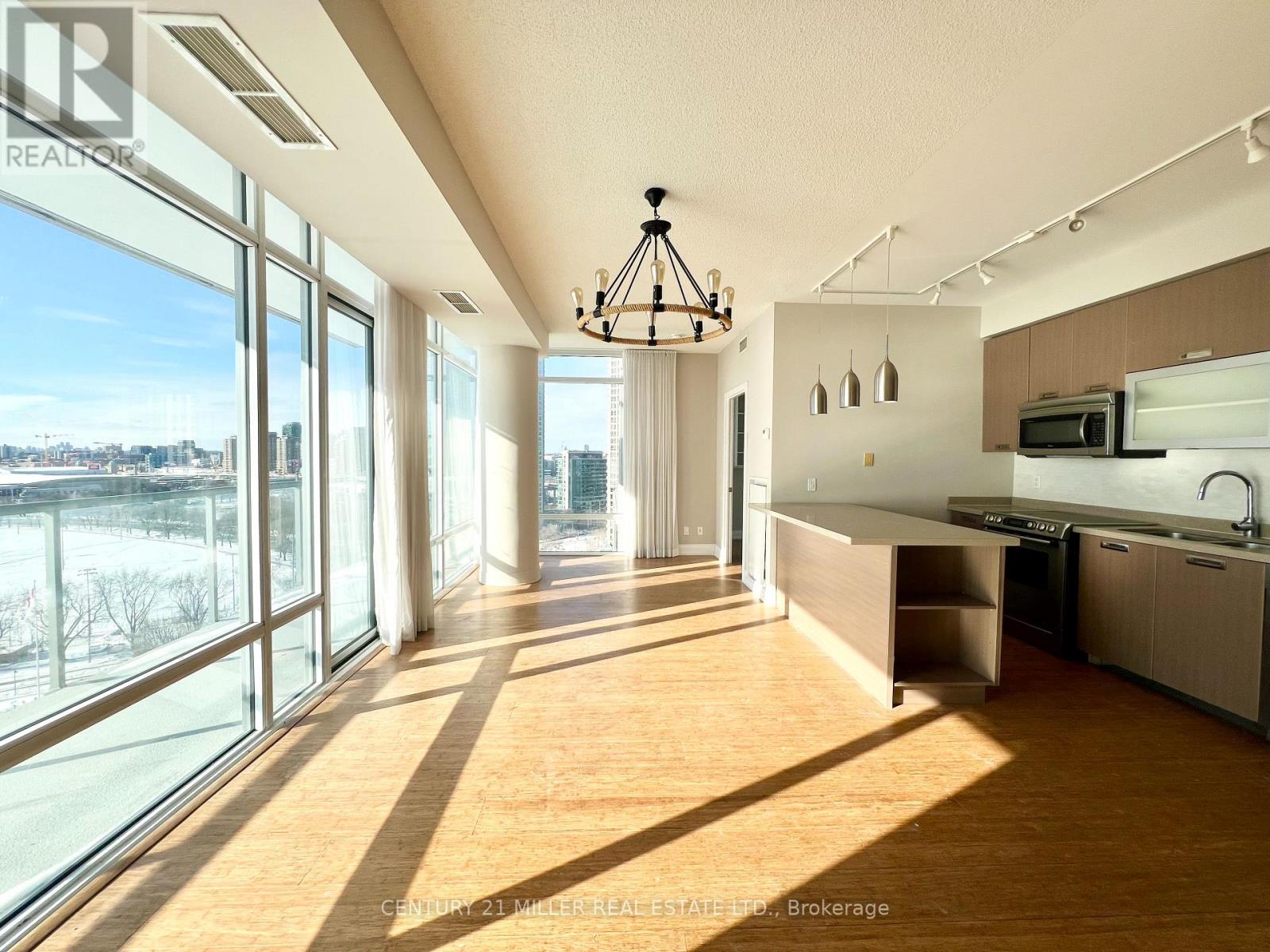 1706 - 90 Stadium Road, Toronto, Ontario  M5V 3W5 - Photo 4 - C12765206