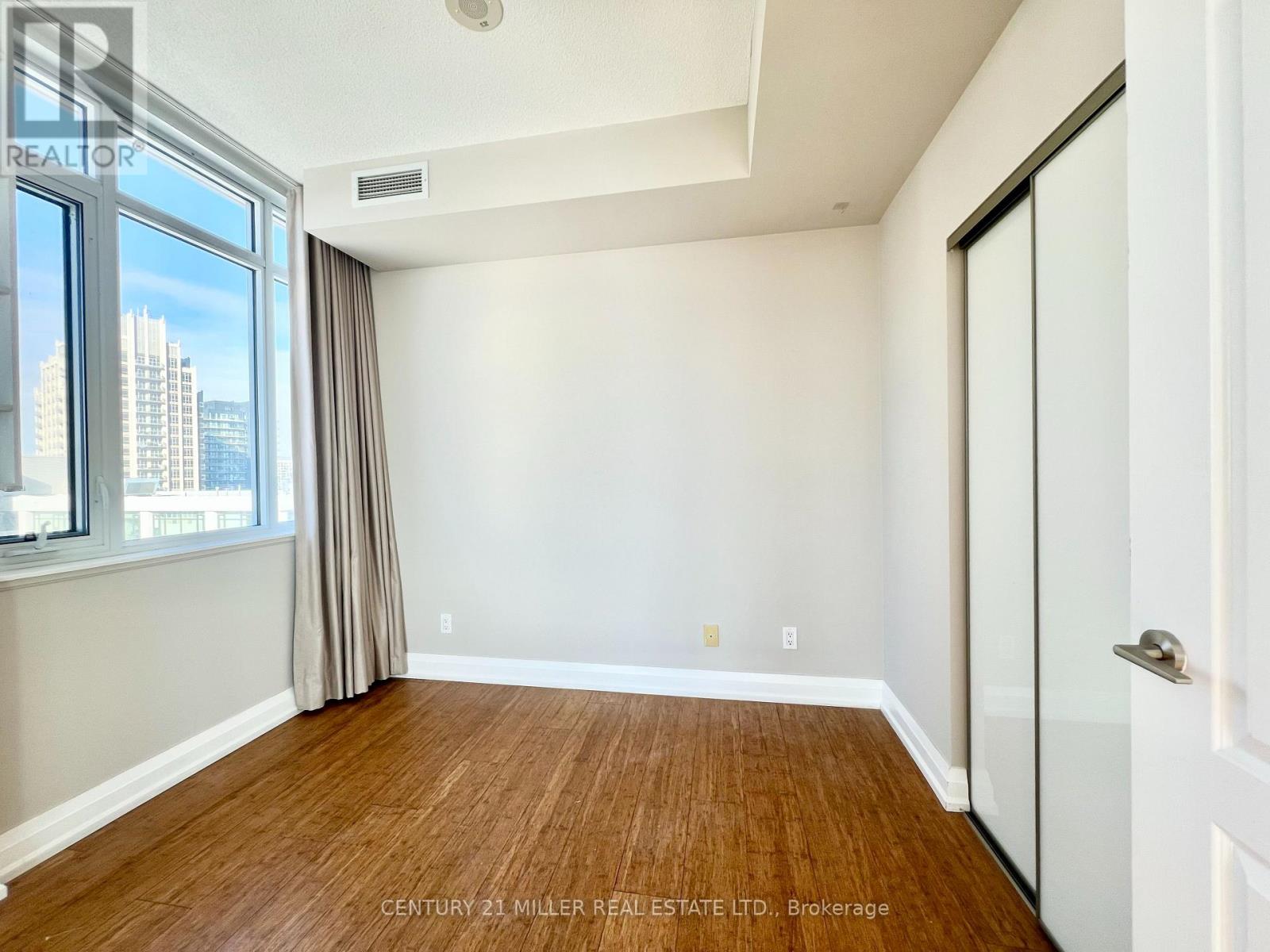 1706 - 90 Stadium Road, Toronto, Ontario  M5V 3W5 - Photo 8 - C12765206