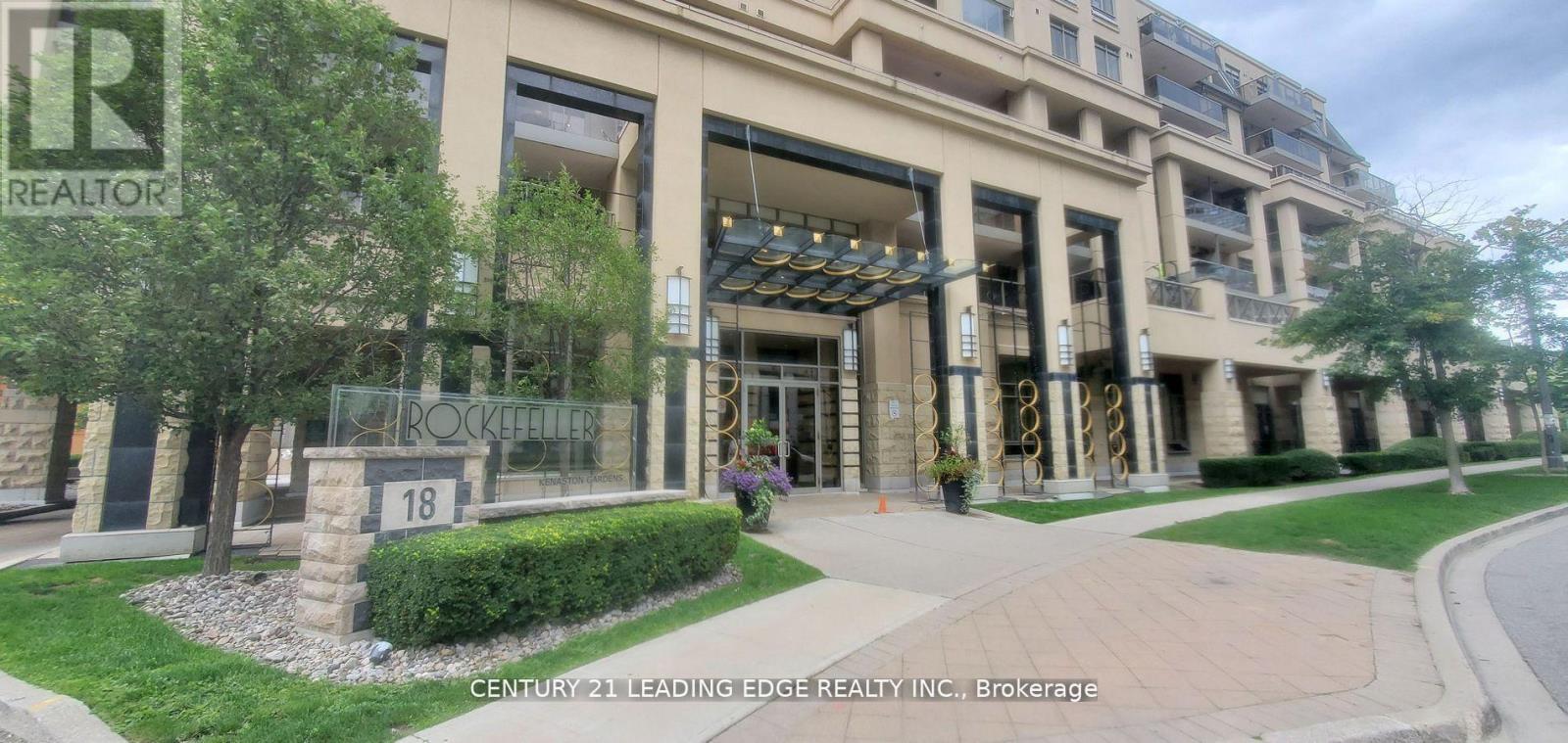 212 - 18 KENASTON GARDENS, Toronto, Ontario