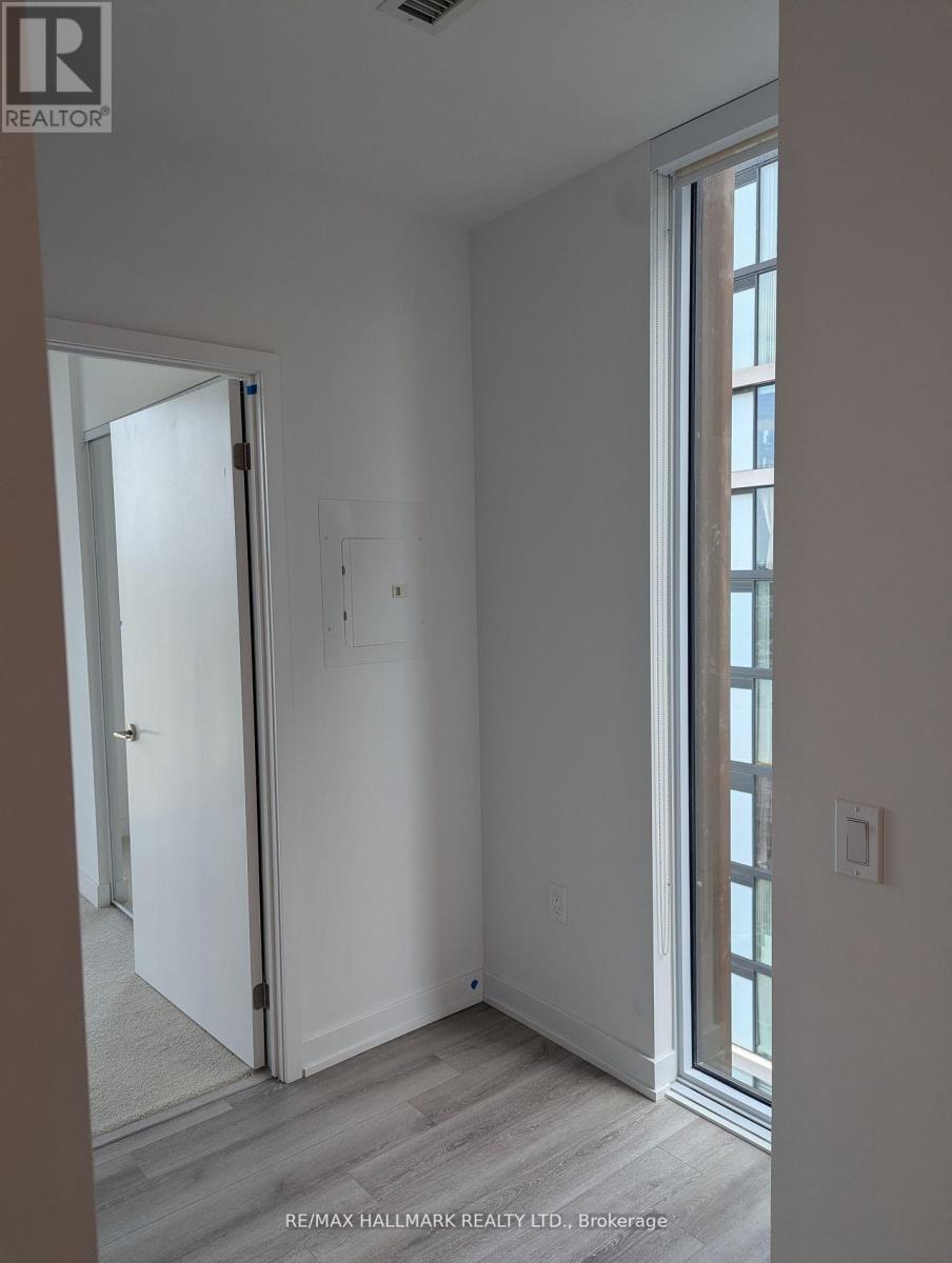 2103 - 238 Simcoe Street, Toronto, Ontario  M5T 3B9 - Photo 6 - C12765264