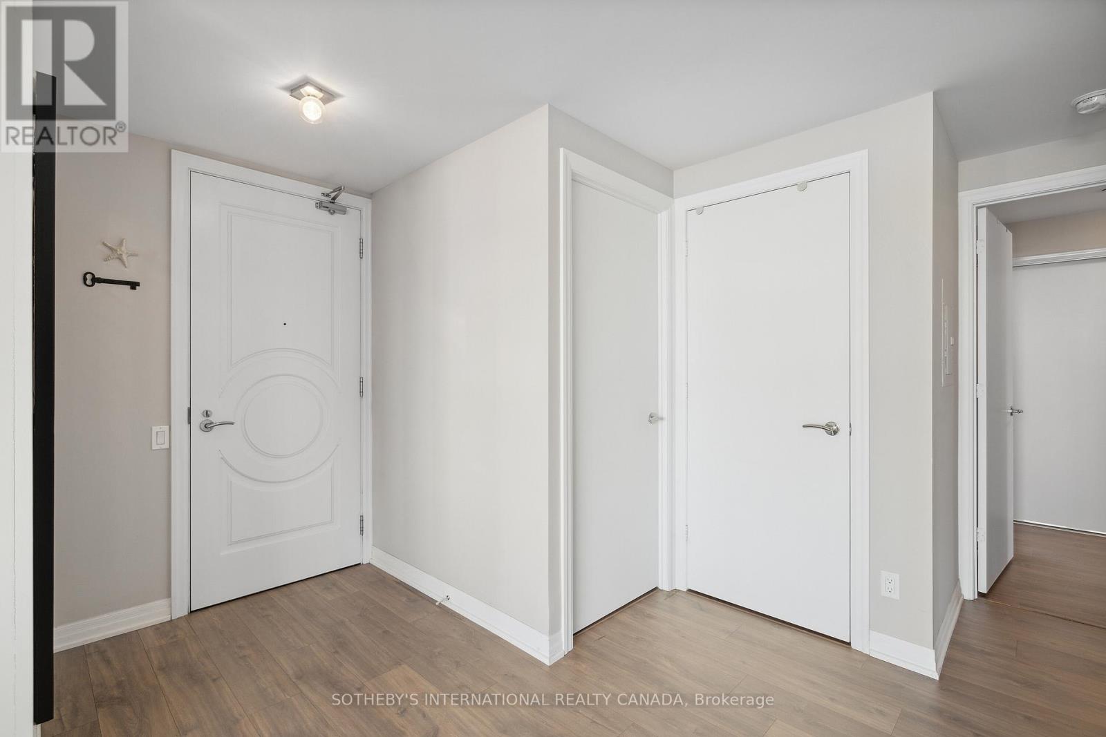 3803 - 88 Blue Jays Way, Toronto, Ontario  M5V 0L7 - Photo 35 - C12765304