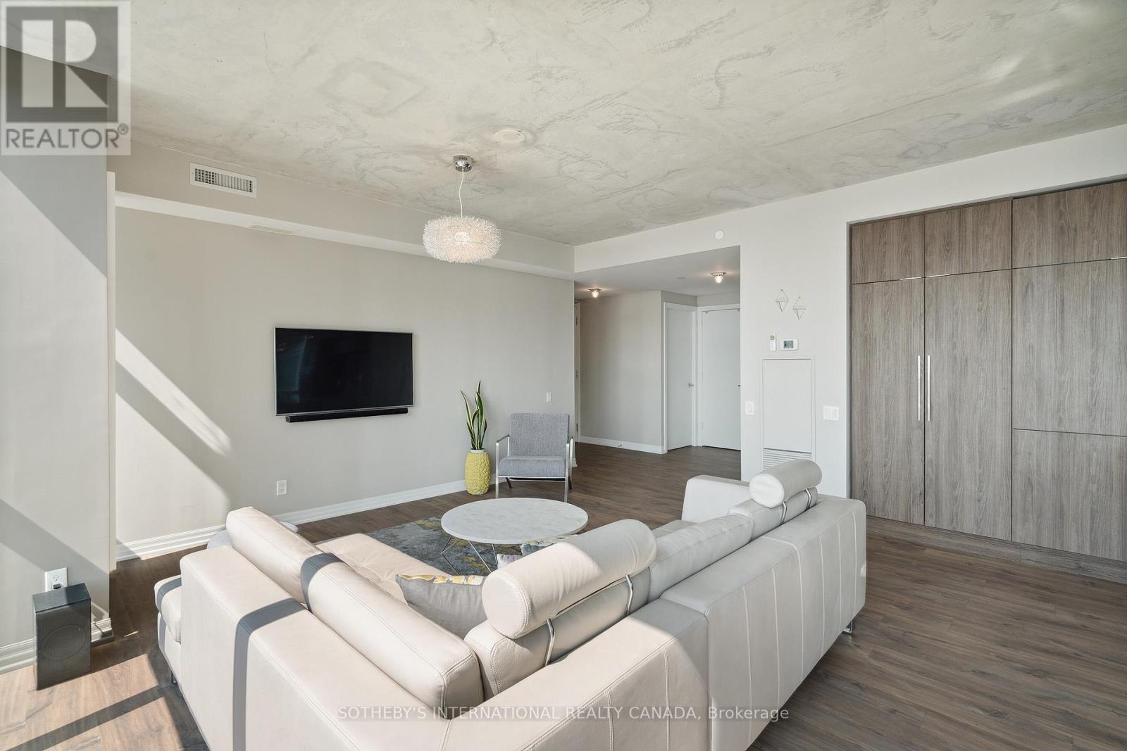 3803 - 88 Blue Jays Way, Toronto, Ontario  M5V 0L7 - Photo 6 - C12765304