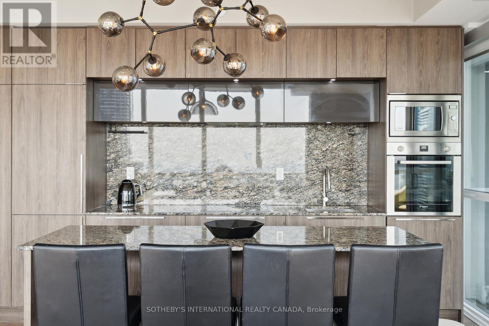 3803 - 88 Blue Jays Way, Toronto, Ontario  M5V 0L7 - Photo 8 - C12765304