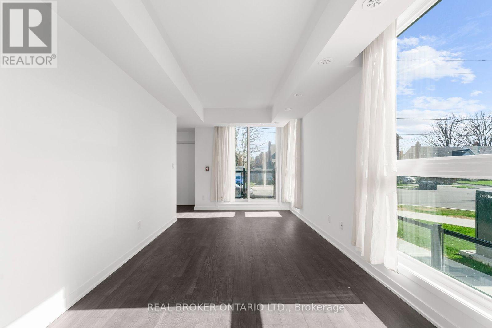 5 - 16 Marquette Avenue, Toronto, Ontario  M6A 0E1 - Photo 11 - C12765364