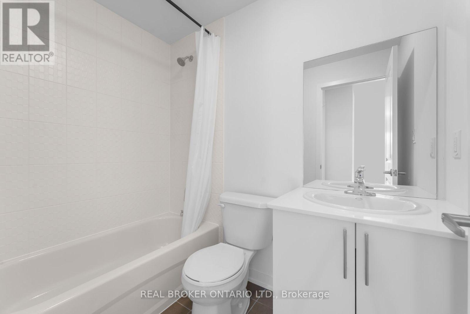 5 - 16 Marquette Avenue, Toronto, Ontario  M6A 0E1 - Photo 15 - C12765364