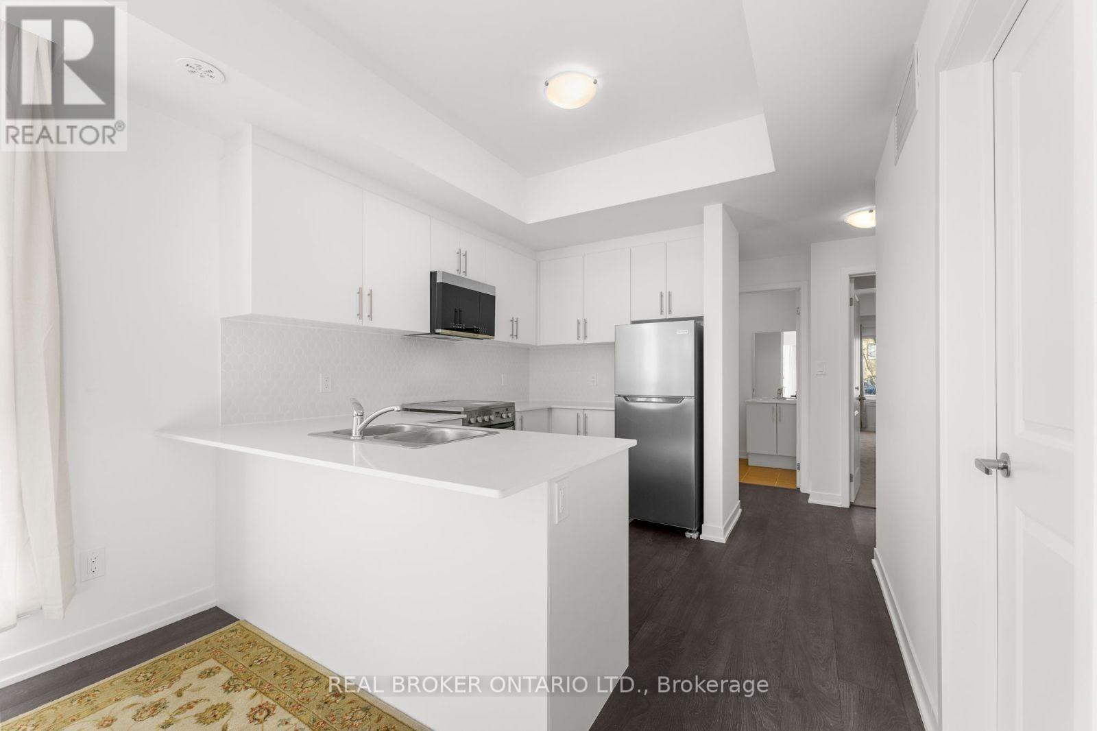 5 - 16 Marquette Avenue, Toronto, Ontario  M6A 0E1 - Photo 22 - C12765364