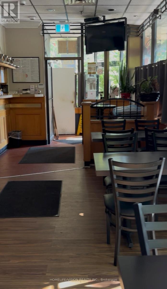 164 The Esplanade Avenue, Toronto, Ontario  M5A 4H2 - Photo 11 - C12765396