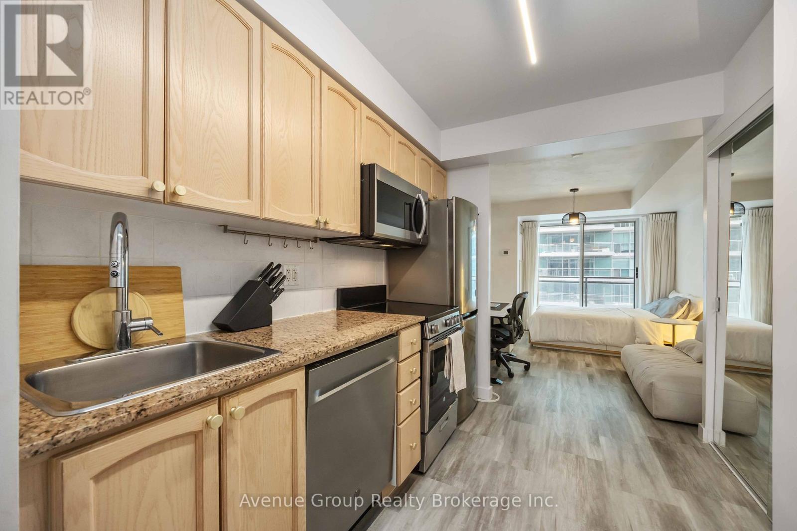 714 - 50 Lynn Williams Street, Toronto, Ontario  M6K 3R9 - Photo 10 - C12765400