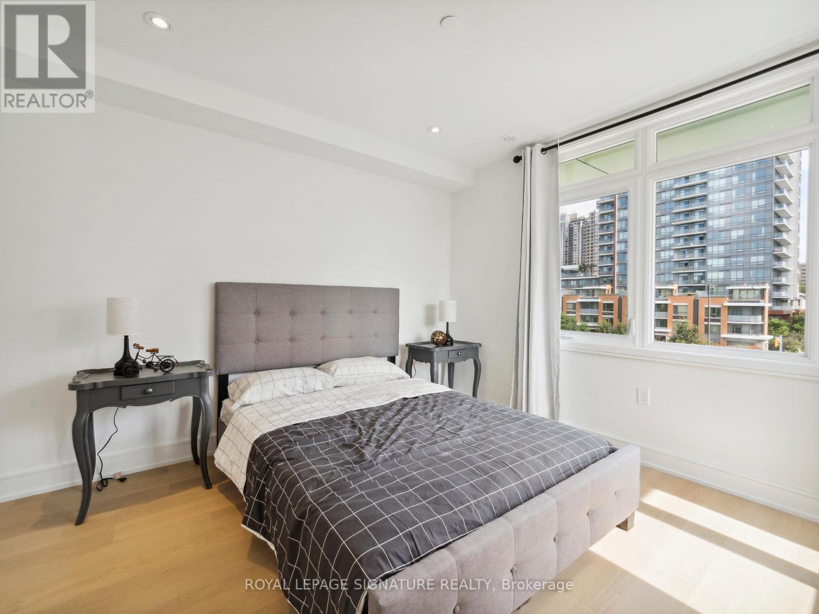 1 Flax Field Lane, Toronto, Ontario  M2N 0L5 - Photo 45 - C12765422