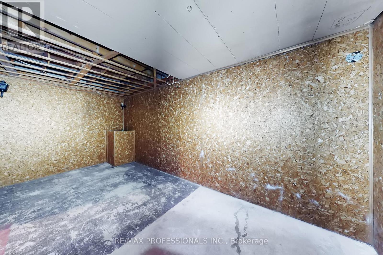 566 Sheppard Avenue W, Toronto, Ontario  M3H 2R9 - Photo 36 - C12765426