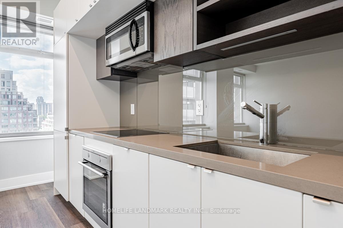 1120 - 111 St Clair Avenue W, Toronto, Ontario  M4V 1N5 - Photo 7 - C12765428