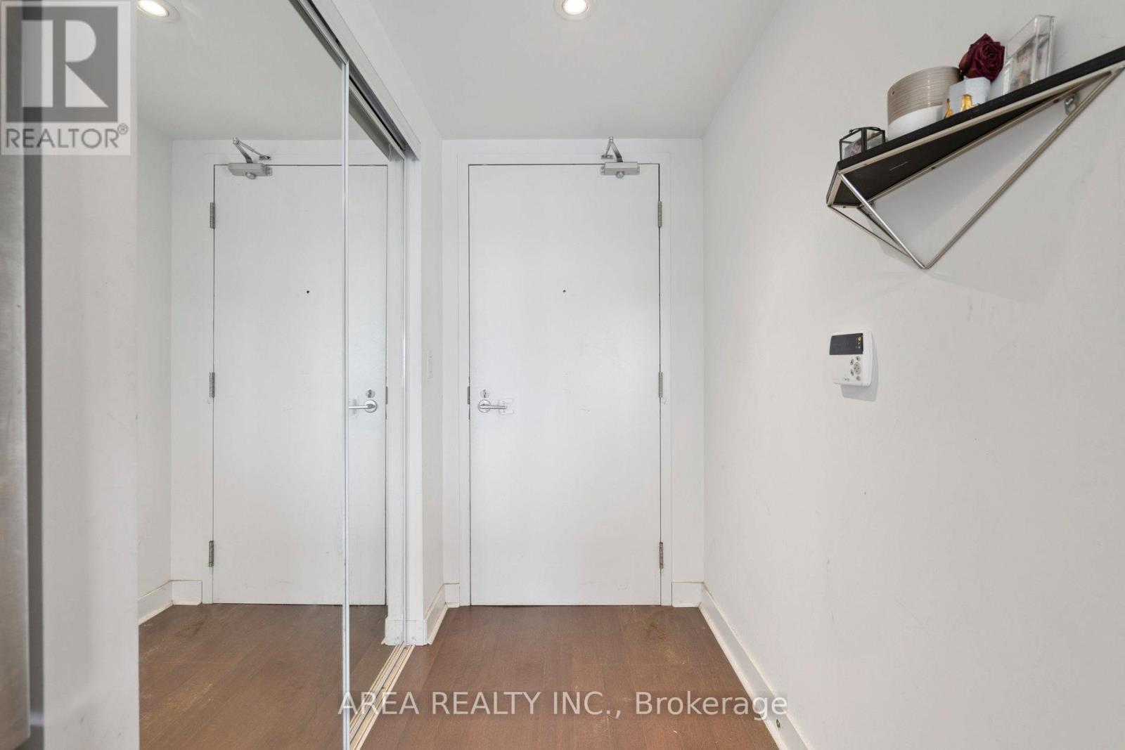 1910 - 58 Orchard View Boulevard, Toronto, Ontario  M4R 1B9 - Photo 6 - C12765430