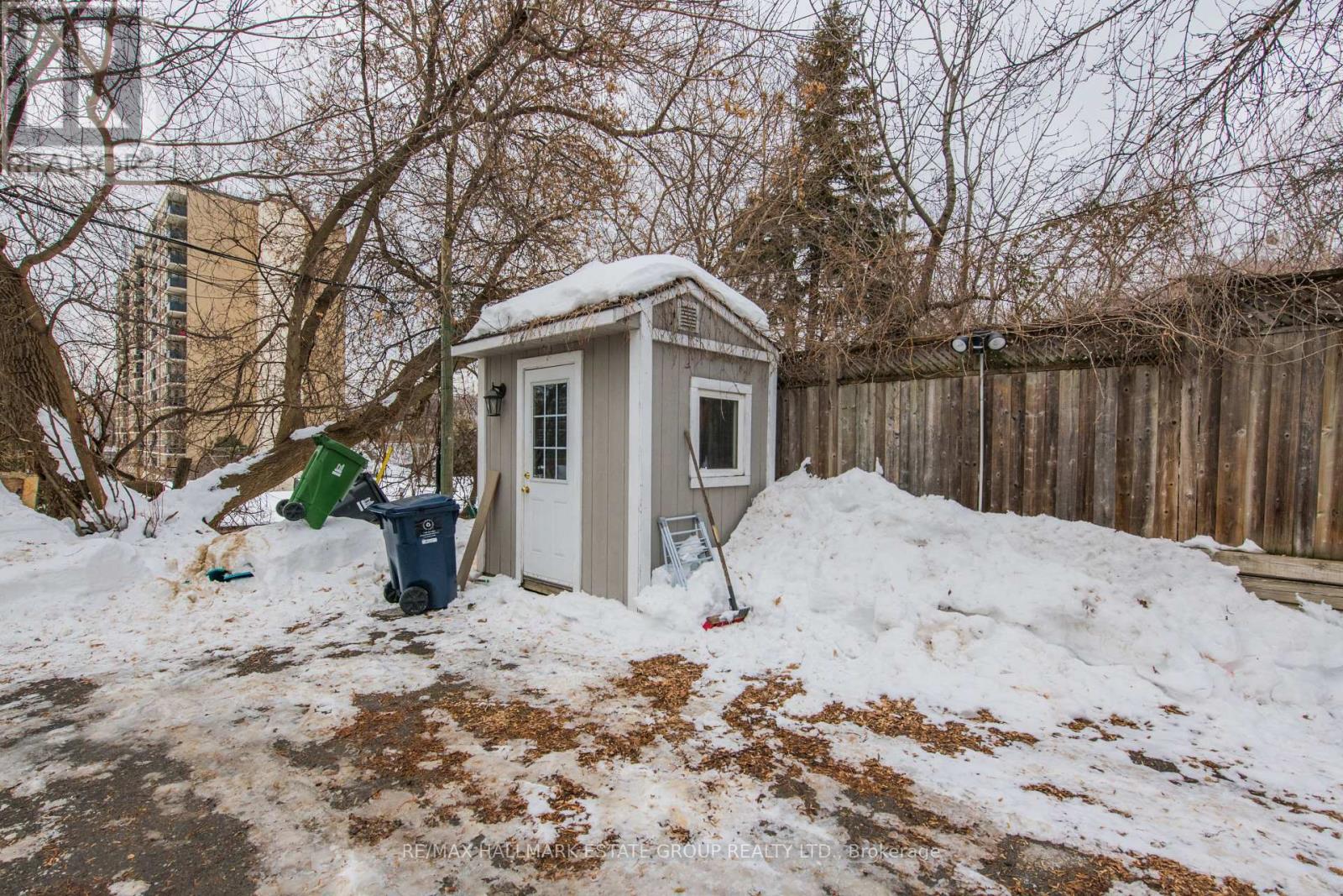 418 Jones Avenue, Toronto (Blake-Jones), Ontario  M4J 3G3 - Photo 37 - E12765258