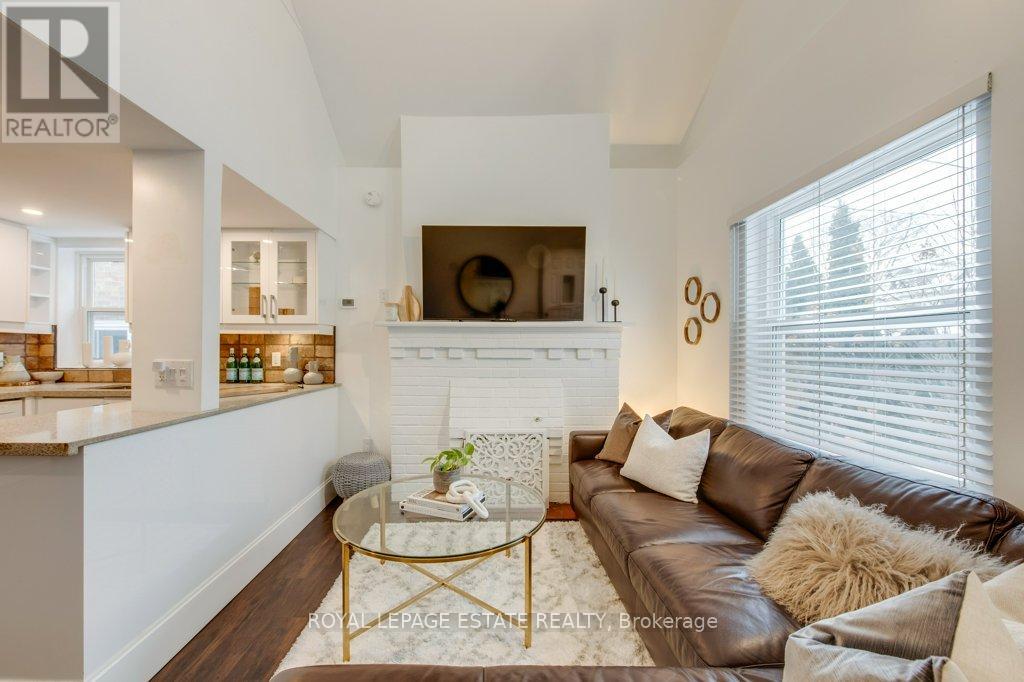 215 Pickering Street, Toronto, Ontario  M4E 3J9 - Photo 10 - E12765322