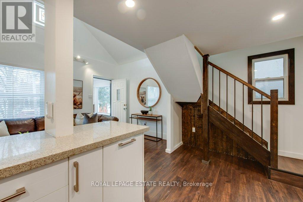 215 Pickering Street, Toronto, Ontario  M4E 3J9 - Photo 13 - E12765322