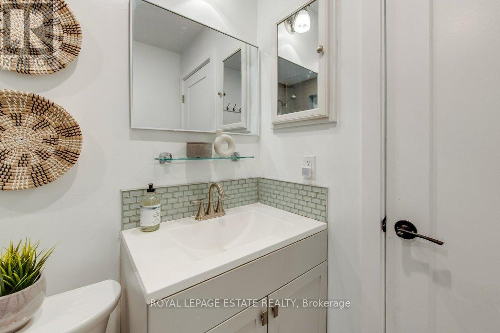 215 Pickering Street, Toronto, Ontario  M4E 3J9 - Photo 17 - E12765322