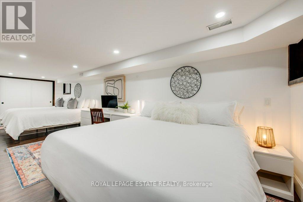 215 Pickering Street, Toronto, Ontario  M4E 3J9 - Photo 32 - E12765322