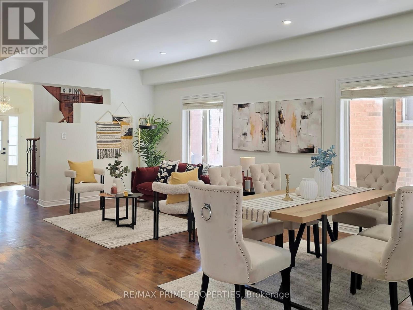 22 Waymount Avenue, Richmond Hill, Ontario  L4S 2G5 - Photo 5 - N12765198