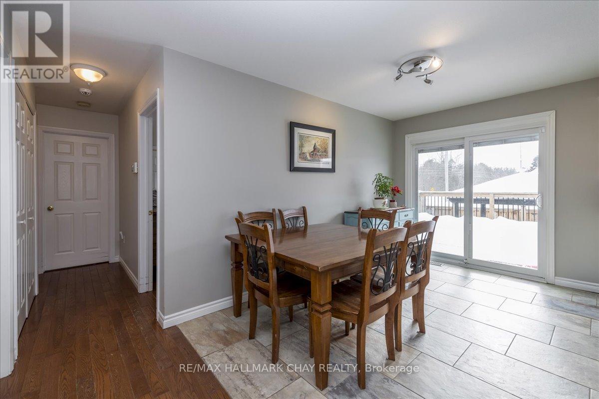 2 Mancini Drive, Essa, Ontario  L3W 0A6 - Photo 14 - N12765200