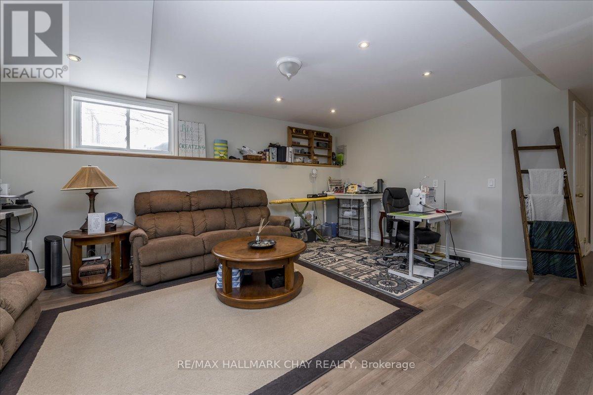 2 Mancini Drive, Essa, Ontario  L3W 0A6 - Photo 27 - N12765200