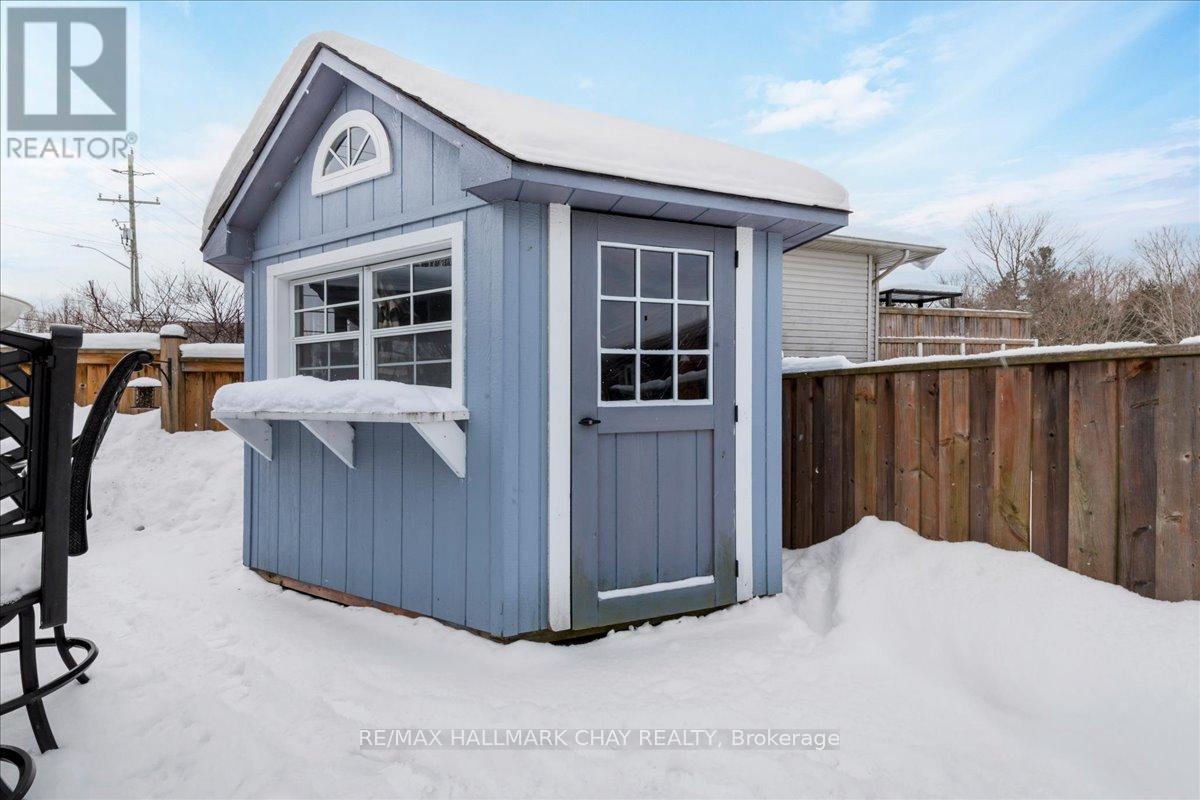 2 Mancini Drive, Essa, Ontario  L3W 0A6 - Photo 35 - N12765200