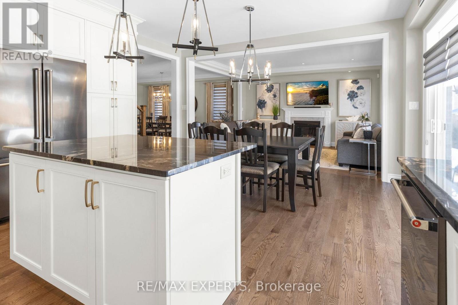 24 Mckay Avenue, New Tecumseth (Tottenham), Ontario  L0G 1W0 - Photo 10 - N12765214