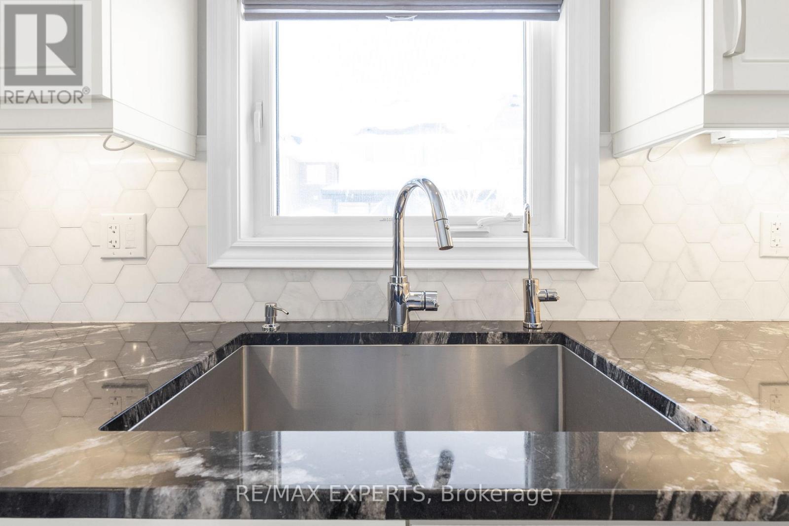 24 Mckay Avenue, New Tecumseth (Tottenham), Ontario  L0G 1W0 - Photo 19 - N12765214