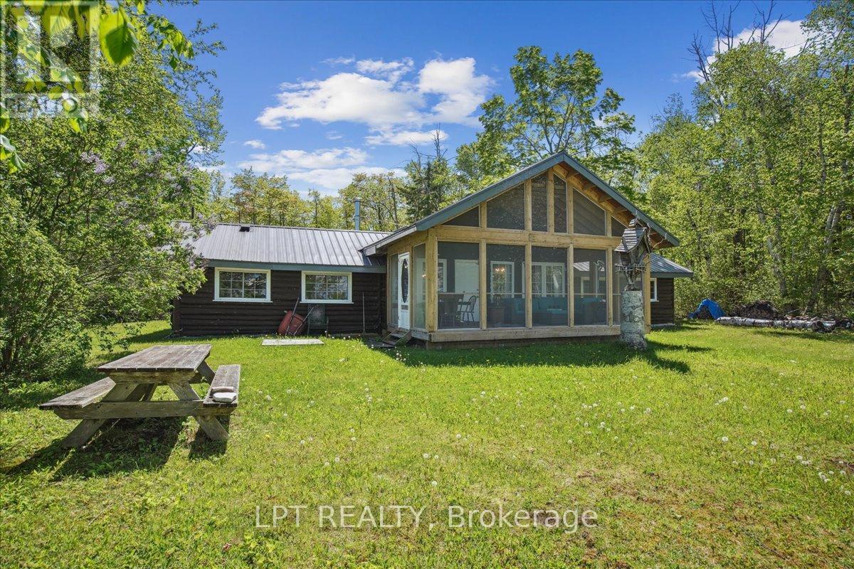 1689 Chief Joseph Snake Road, Georgina Islands, Ontario  L0E 1R0 - Photo 37 - N12765278