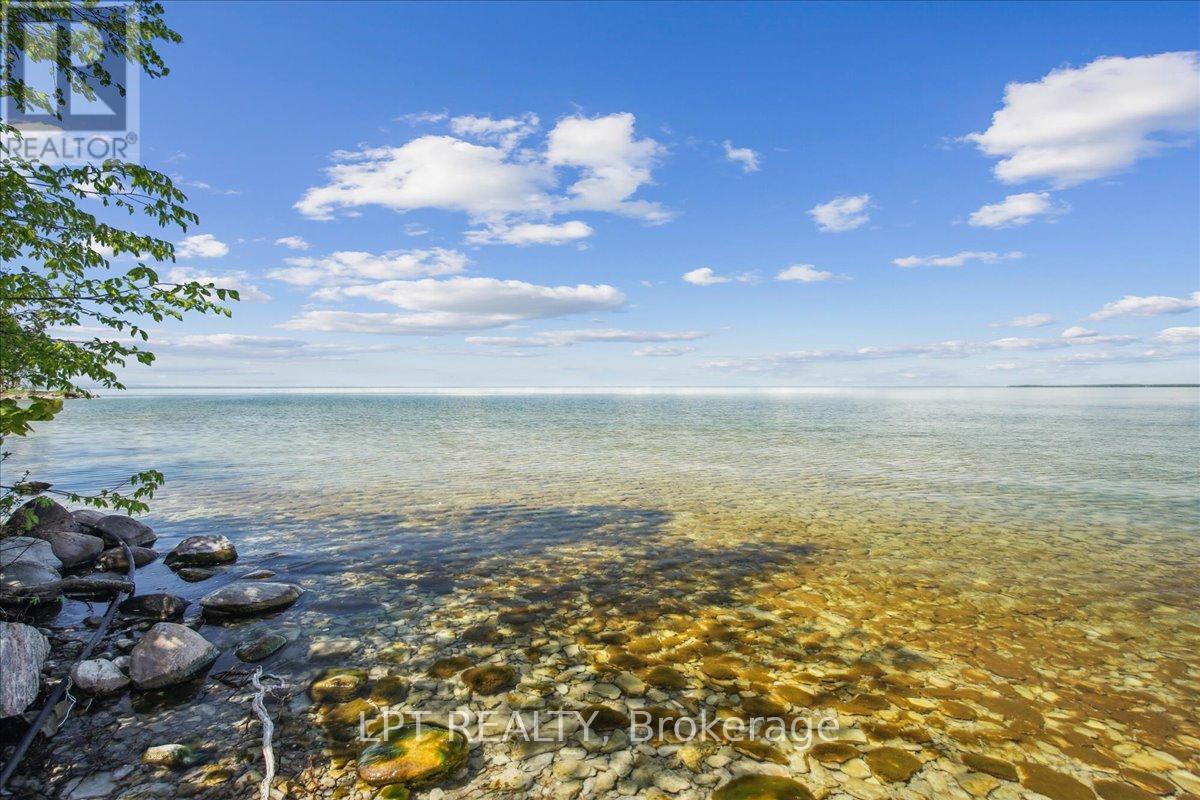 1689 Chief Joseph Snake Road, Georgina Islands, Ontario  L0E 1R0 - Photo 40 - N12765278