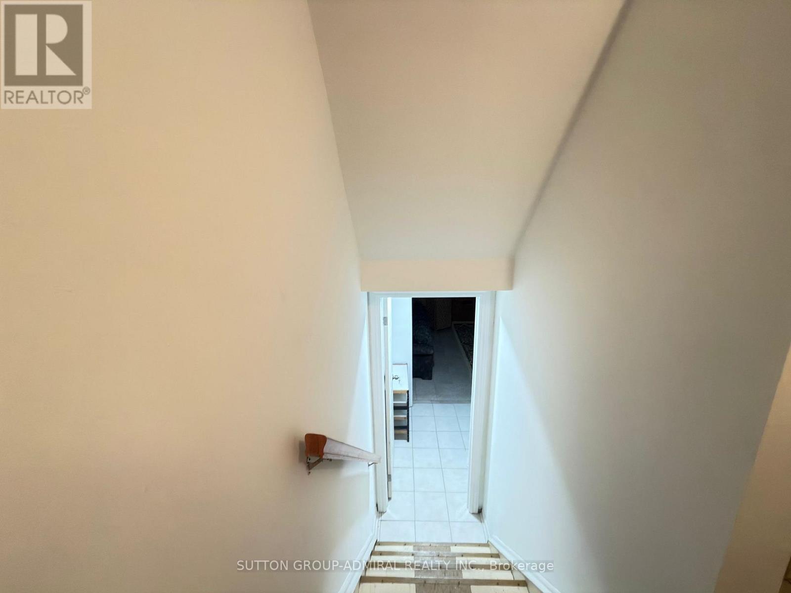 9 Richbell Street, Vaughan, Ontario  L4J 5W5 - Photo 4 - N12765330