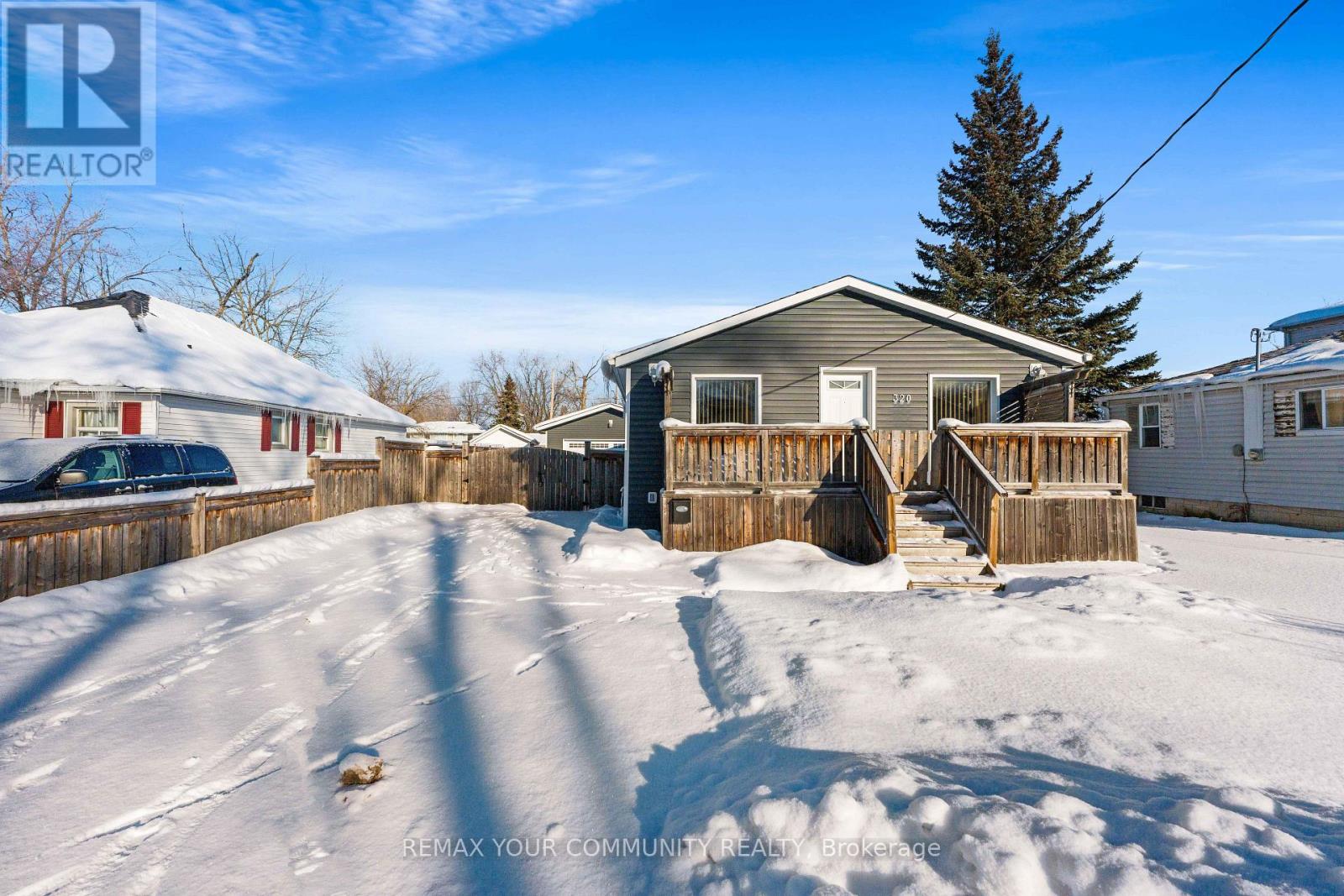 320 Pasadena Drive, Georgina, Ontario  L4P 2E3 - Photo 5 - N12765386