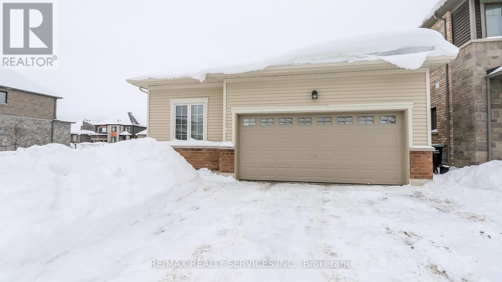 1 Harvest Crescent, Barrie (Innis-Shore), Ontario  L9J 0T3 - Photo 3 - S12765412