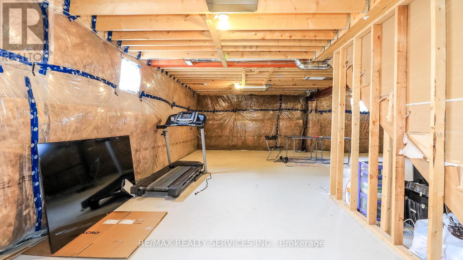 1 Harvest Crescent, Barrie (Innis-Shore), Ontario  L9J 0T3 - Photo 33 - S12765412