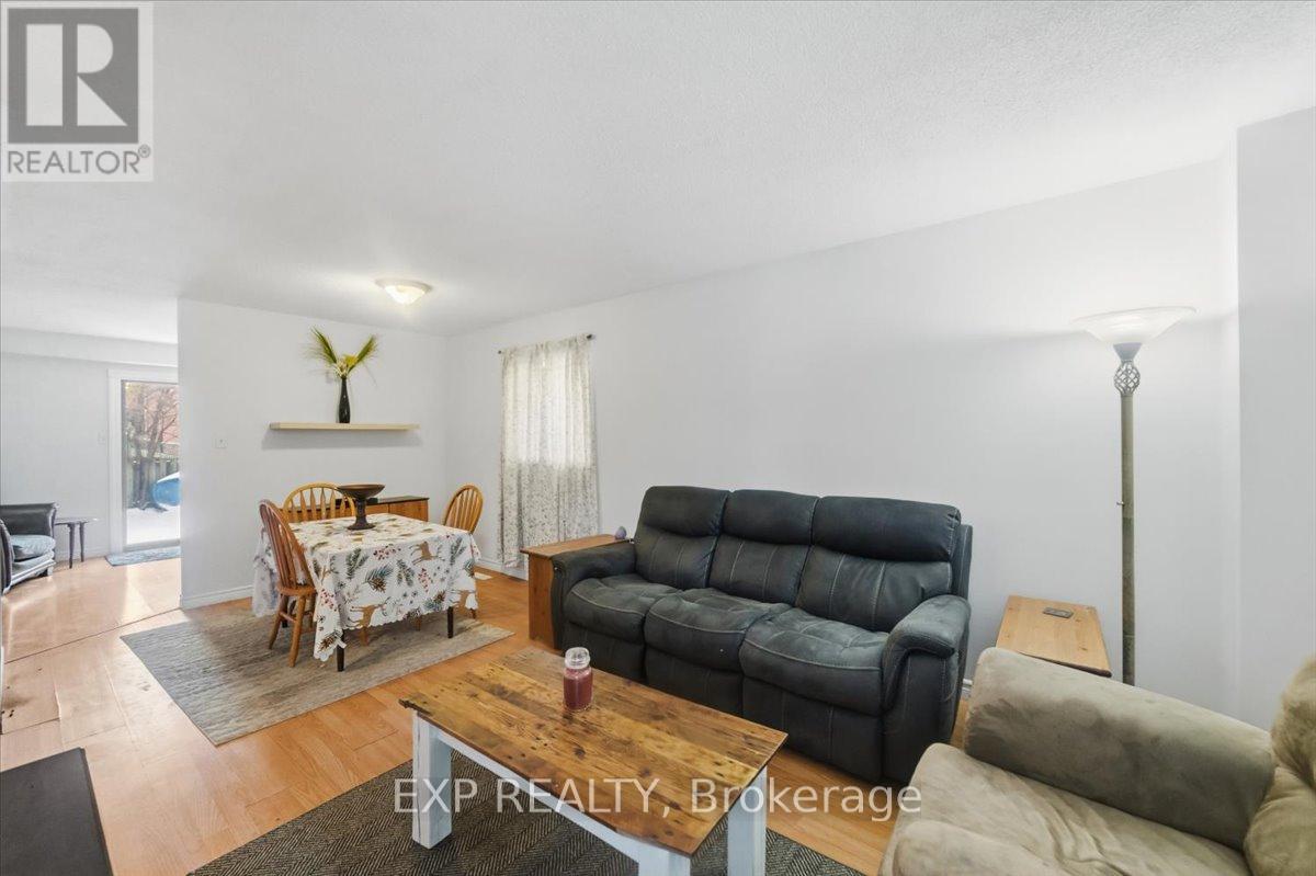 22 Miles Drive S, Ajax, Ontario  L1Z 1C7 - Photo 11 - E12764386