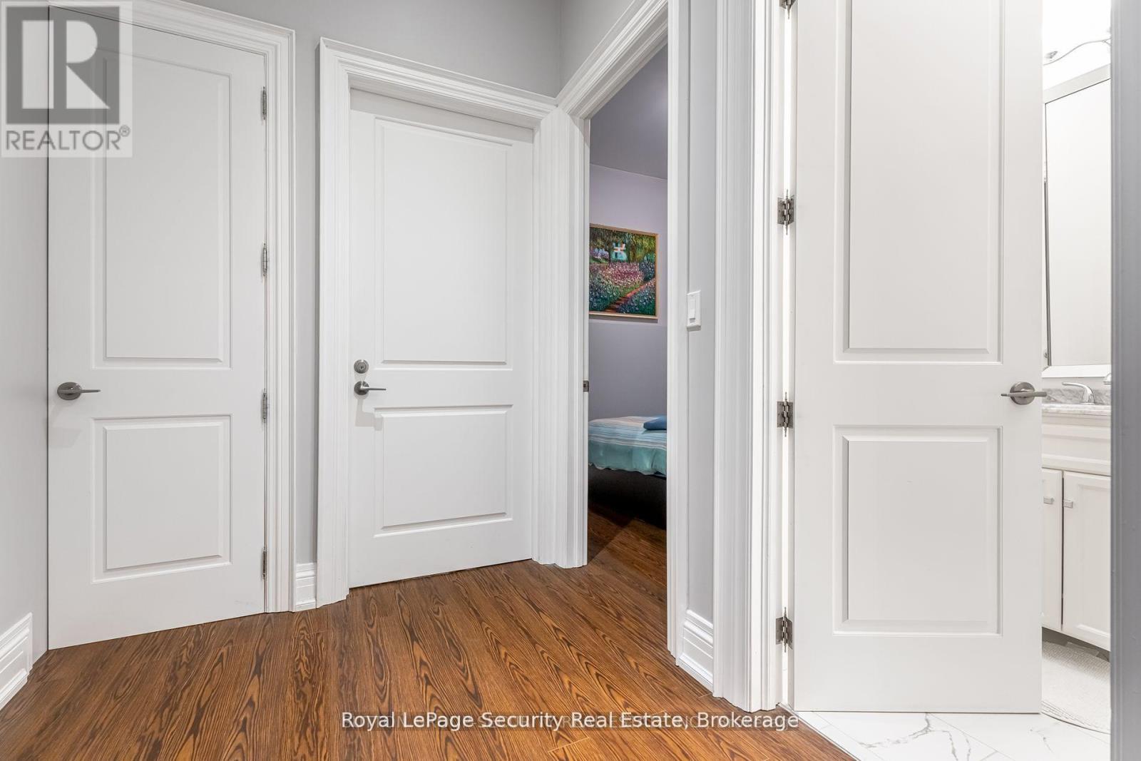 B - 184 Bartlett Avenue, Toronto, Ontario  M6H 3G1 - Photo 26 - W12765184