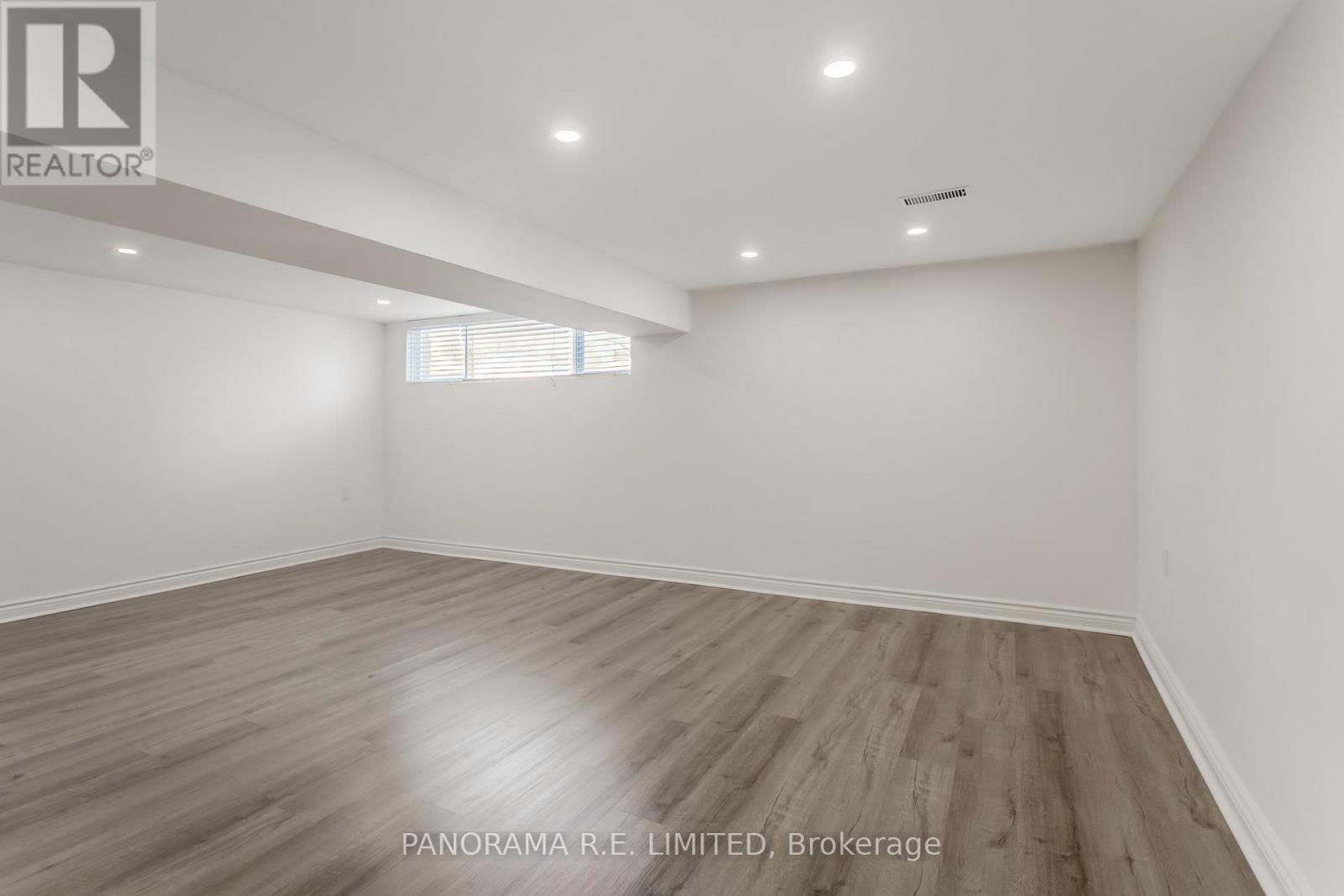 Lower - 66 Vanguard Drive, Toronto, Ontario  M9B 5E6 - Photo 8 - W12765218