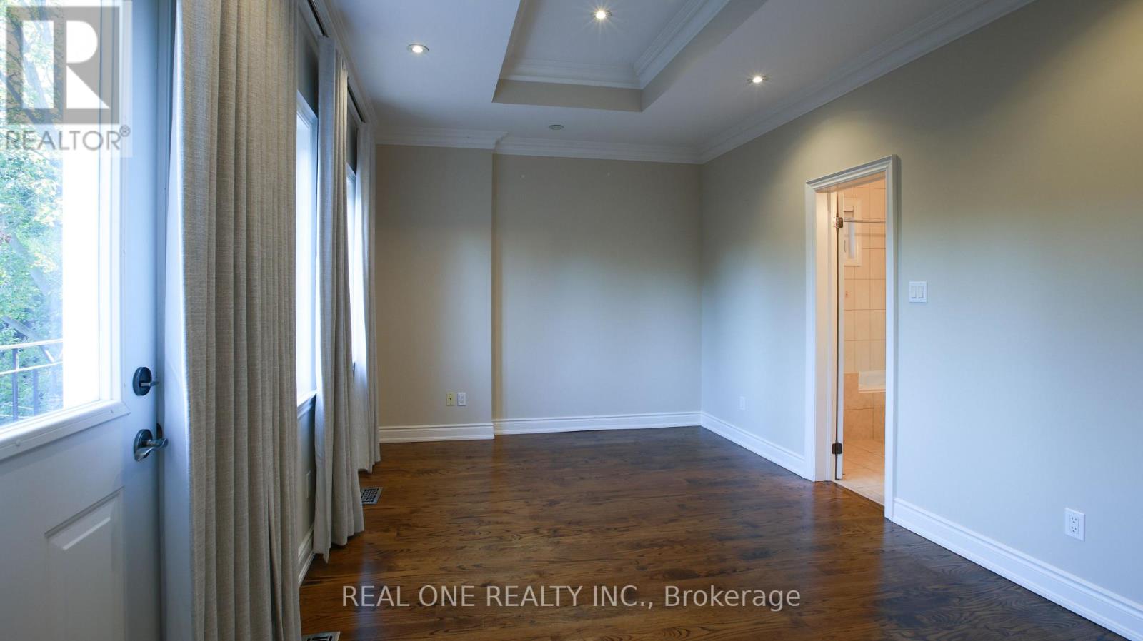 38 Stonegate Road, Toronto, Ontario  M8Y 1V5 - Photo 38 - W12765224