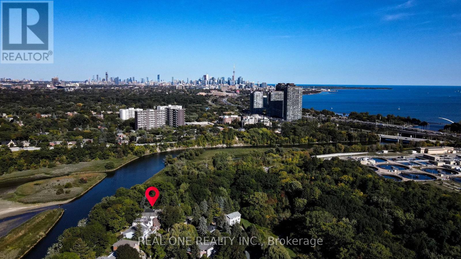 38 Stonegate Road, Toronto, Ontario  M8Y 1V5 - Photo 48 - W12765224