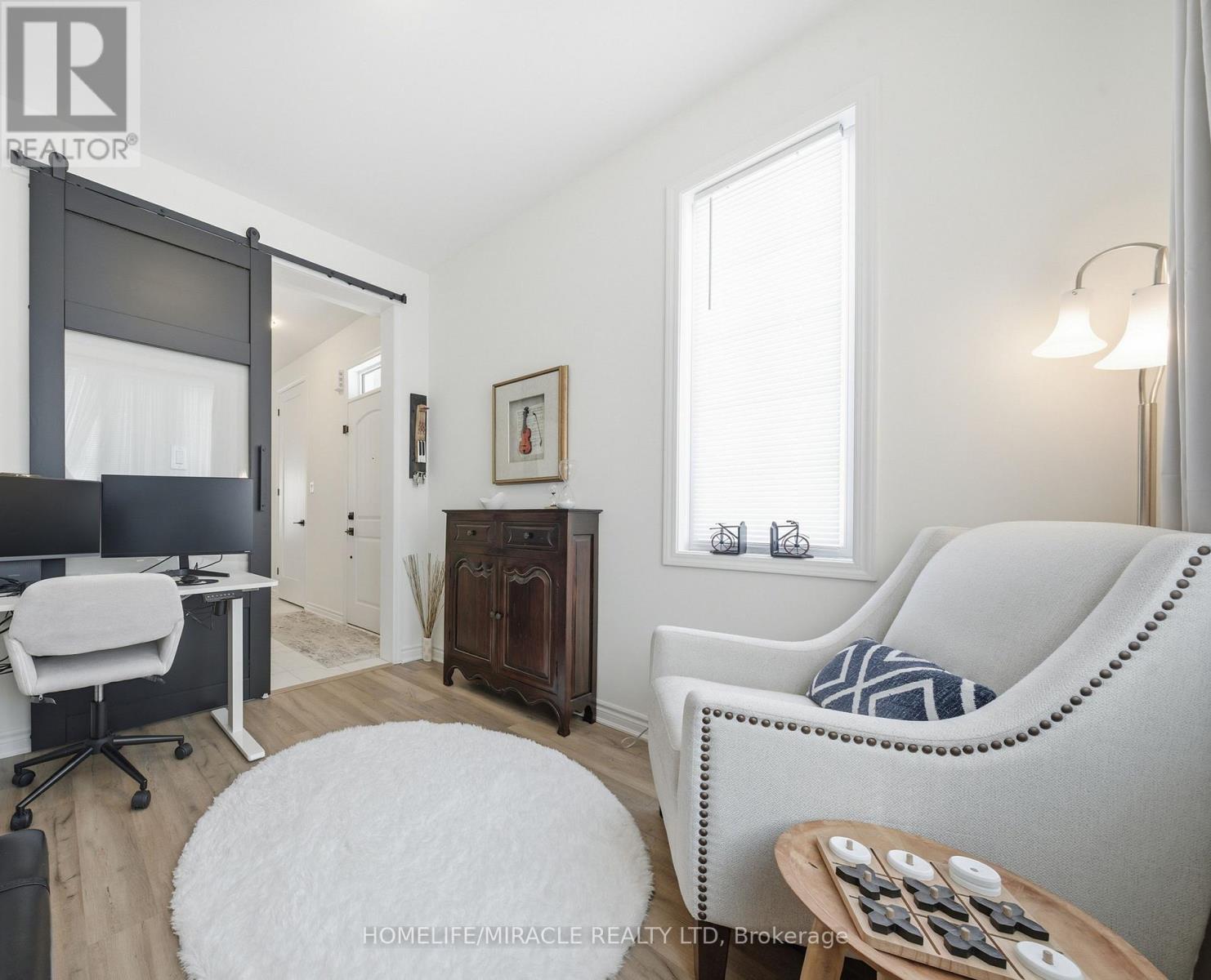 919 Ash Gate, Milton, Ontario  L9E 1R9 - Photo 7 - W12765228