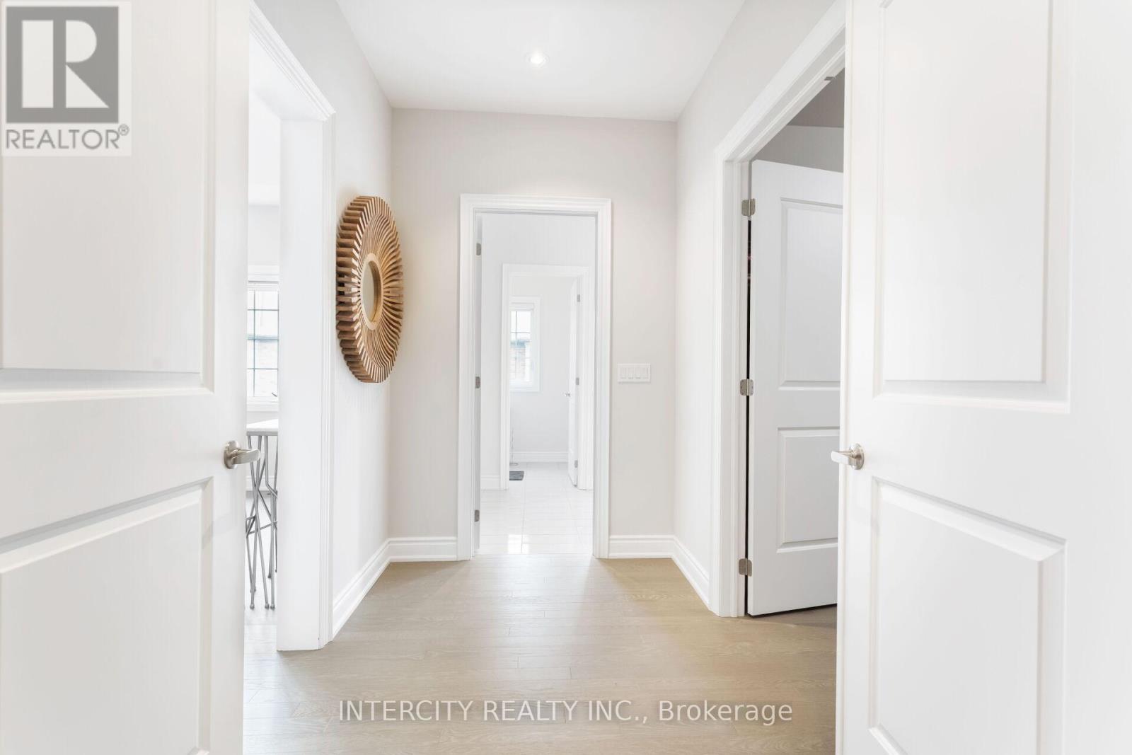 61 Degrey Drive, Brampton, Ontario  L6P 4L7 - Photo 21 - W12765248