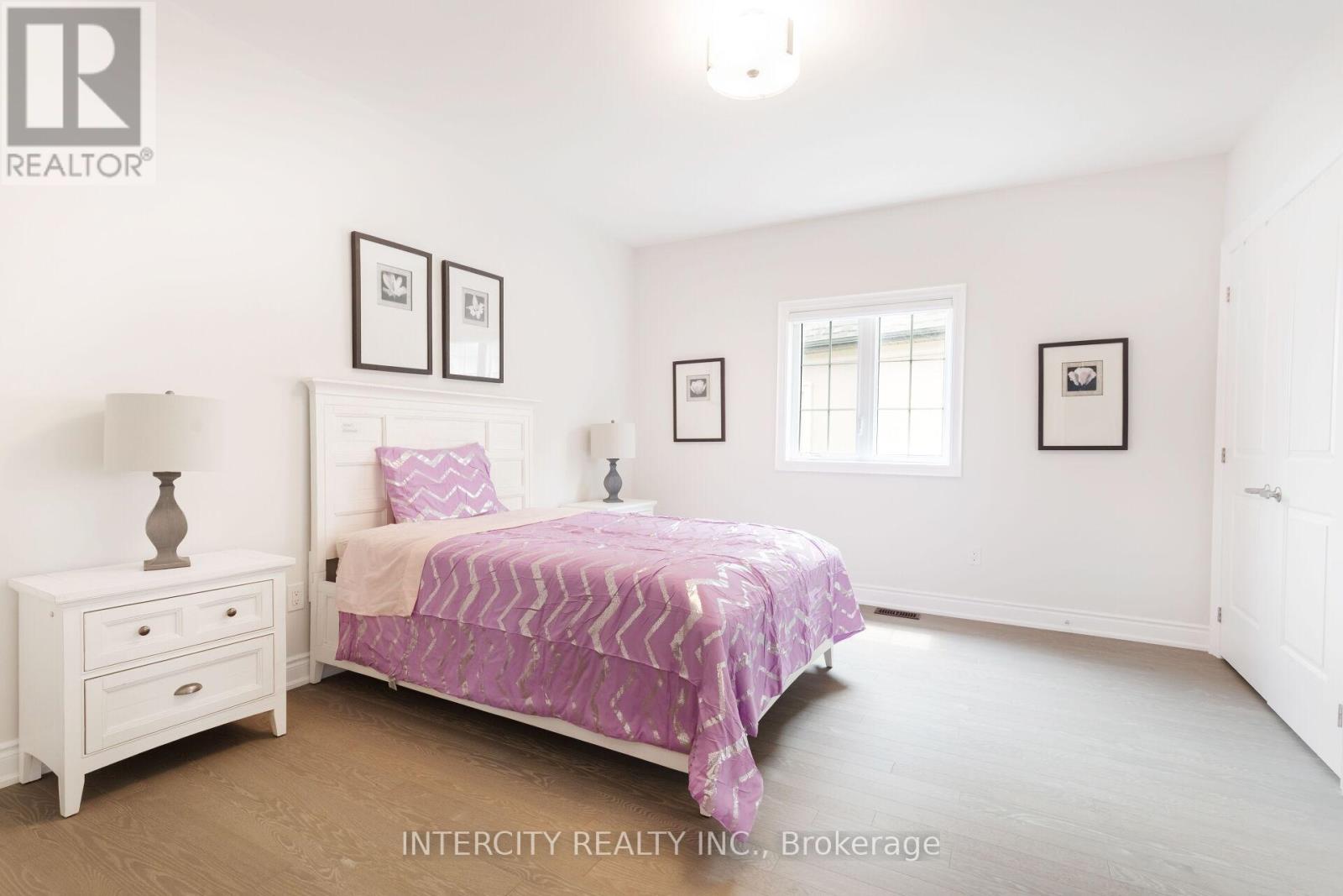 61 Degrey Drive, Brampton, Ontario  L6P 4L7 - Photo 32 - W12765248