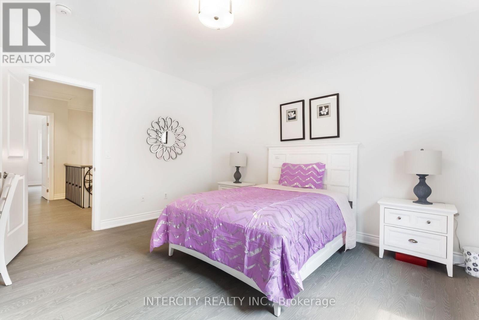 61 Degrey Drive, Brampton, Ontario  L6P 4L7 - Photo 33 - W12765248