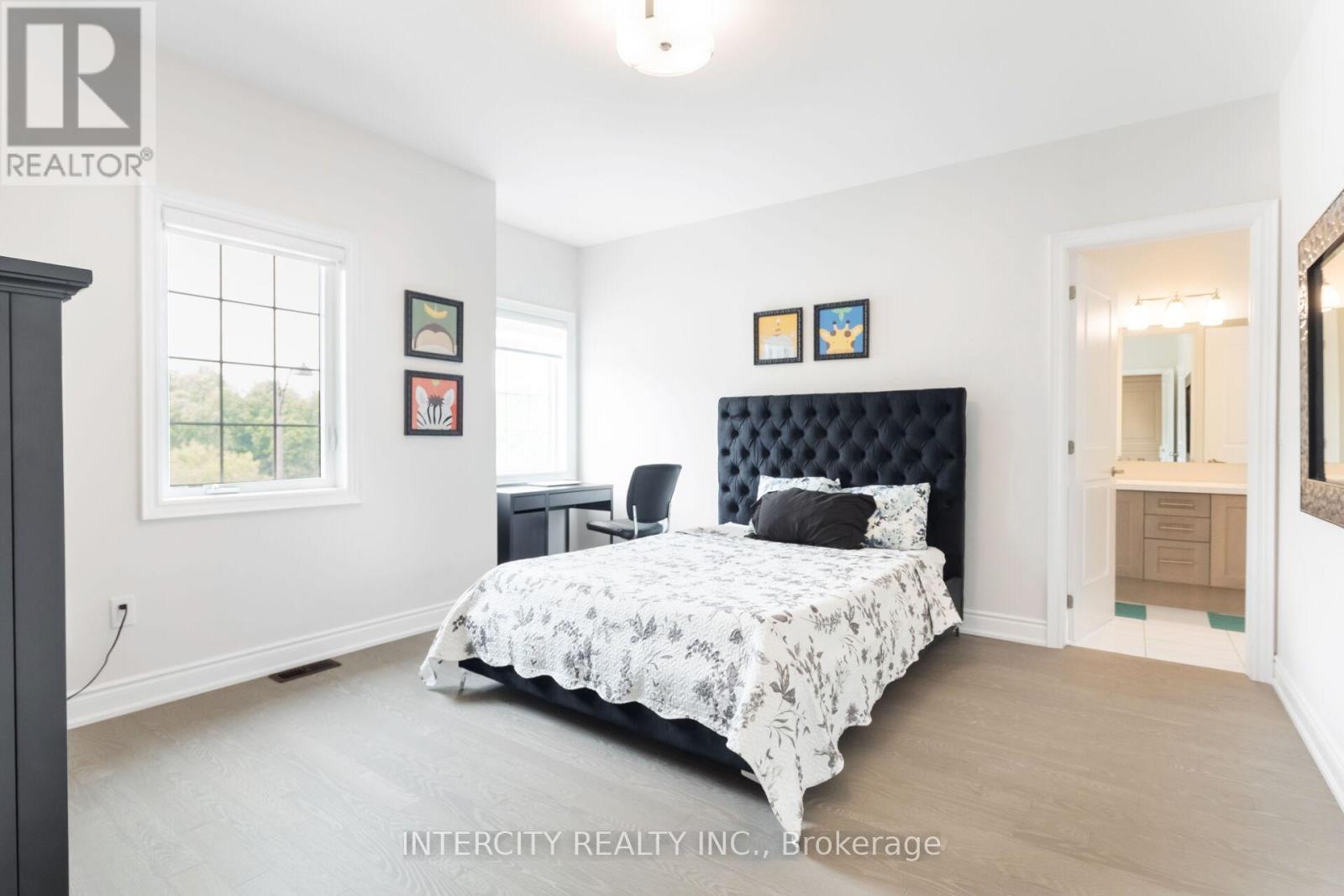 61 Degrey Drive, Brampton, Ontario  L6P 4L7 - Photo 35 - W12765248