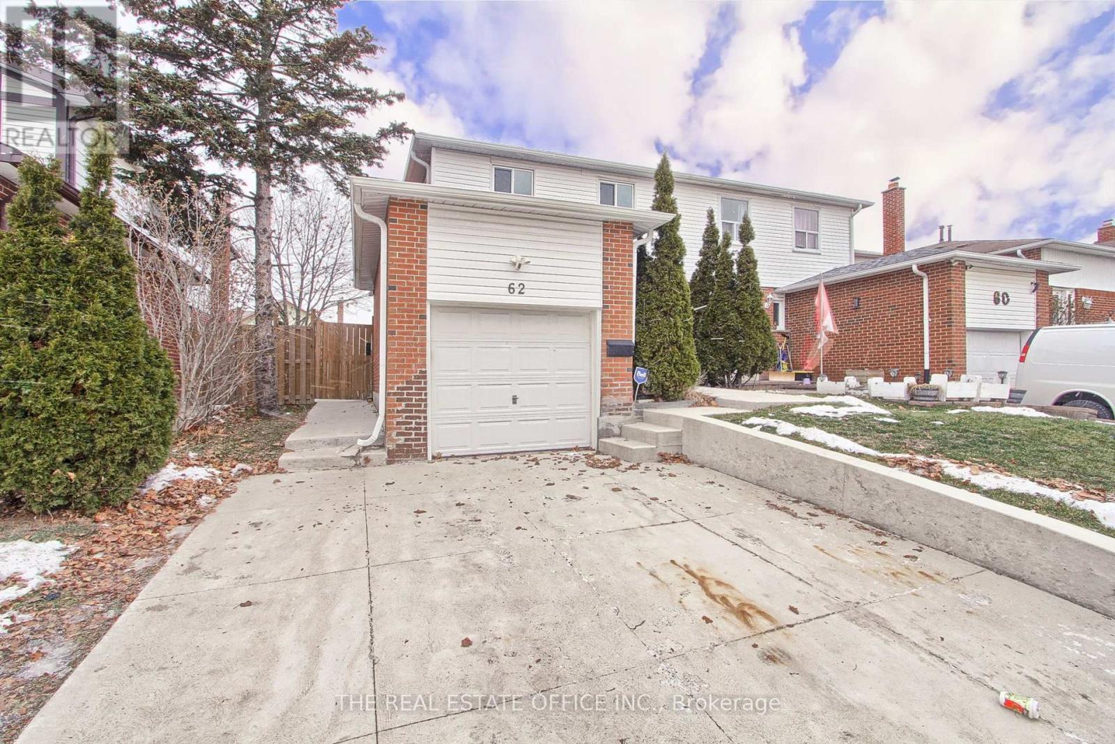 62 RADFORD DRIVE, Brampton, Ontario