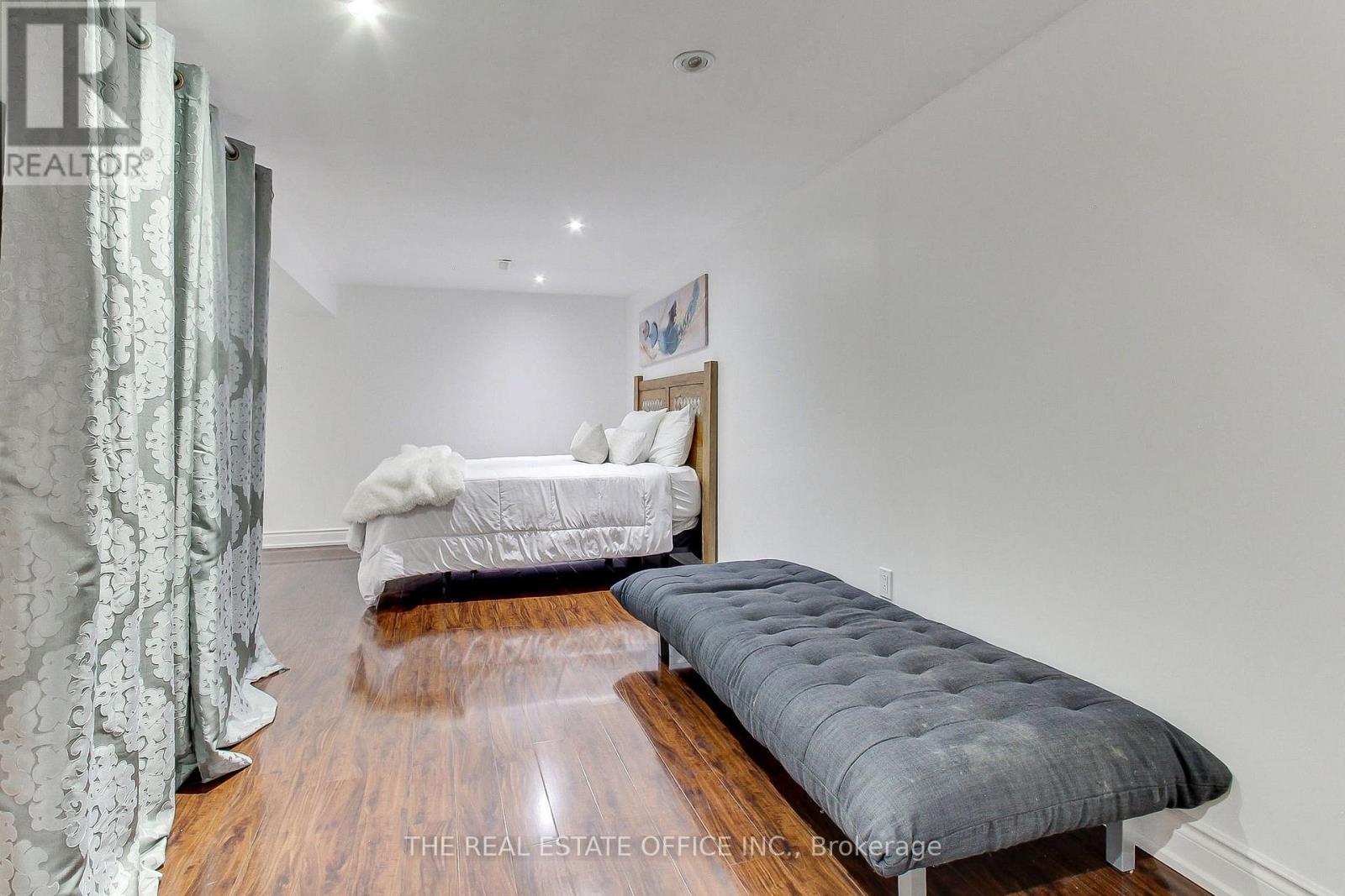 62 Radford Drive, Brampton, Ontario  L6V 2Y9 - Photo 27 - W12765262