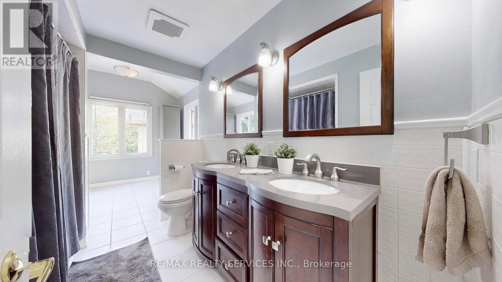 14 Myna Court, Brampton, Ontario  L6S 4H8 - Photo 27 - W12765268