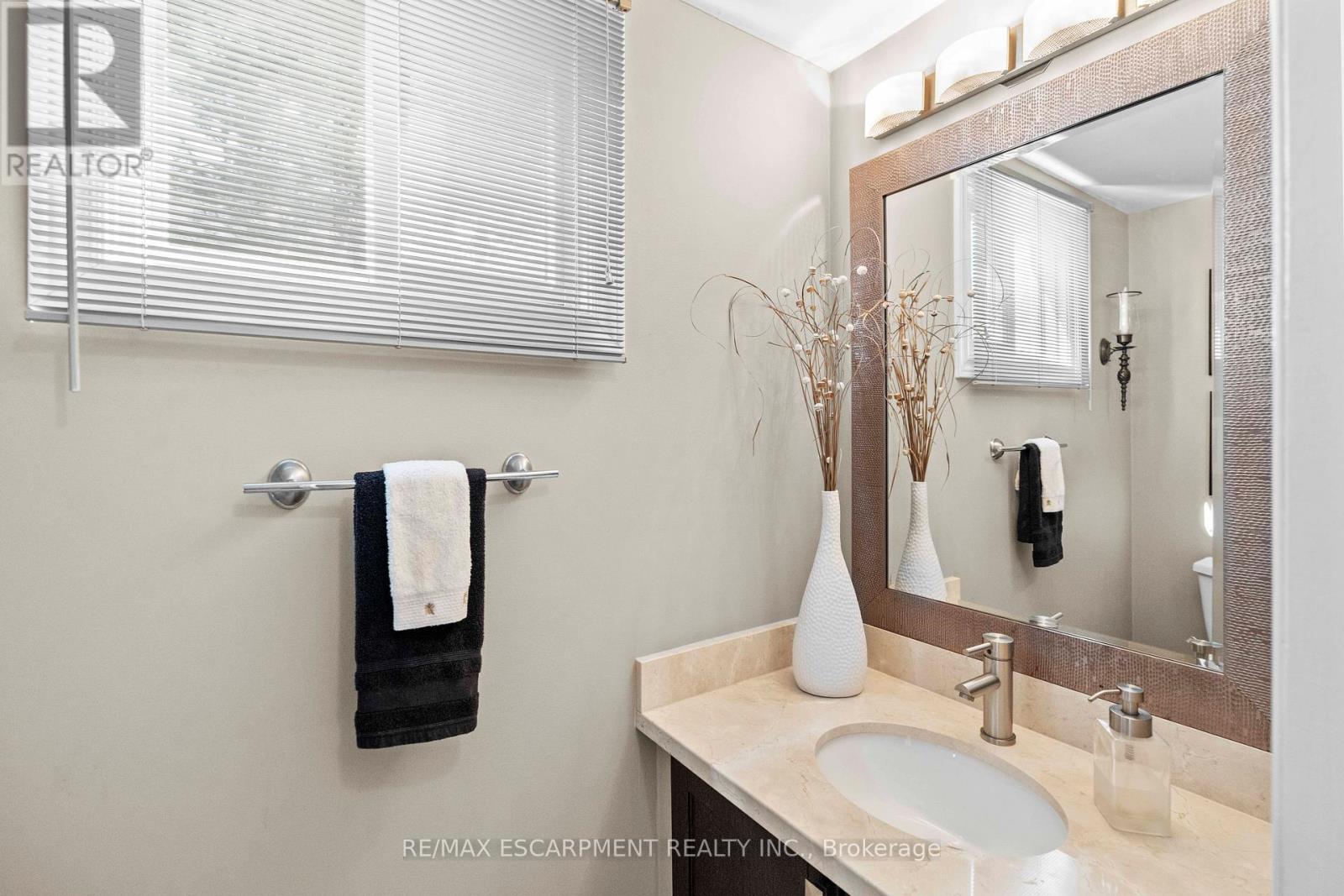 56 - 2272 Mowat Avenue, Oakville, Ontario  L6H 5L8 - Photo 13 - W12765324