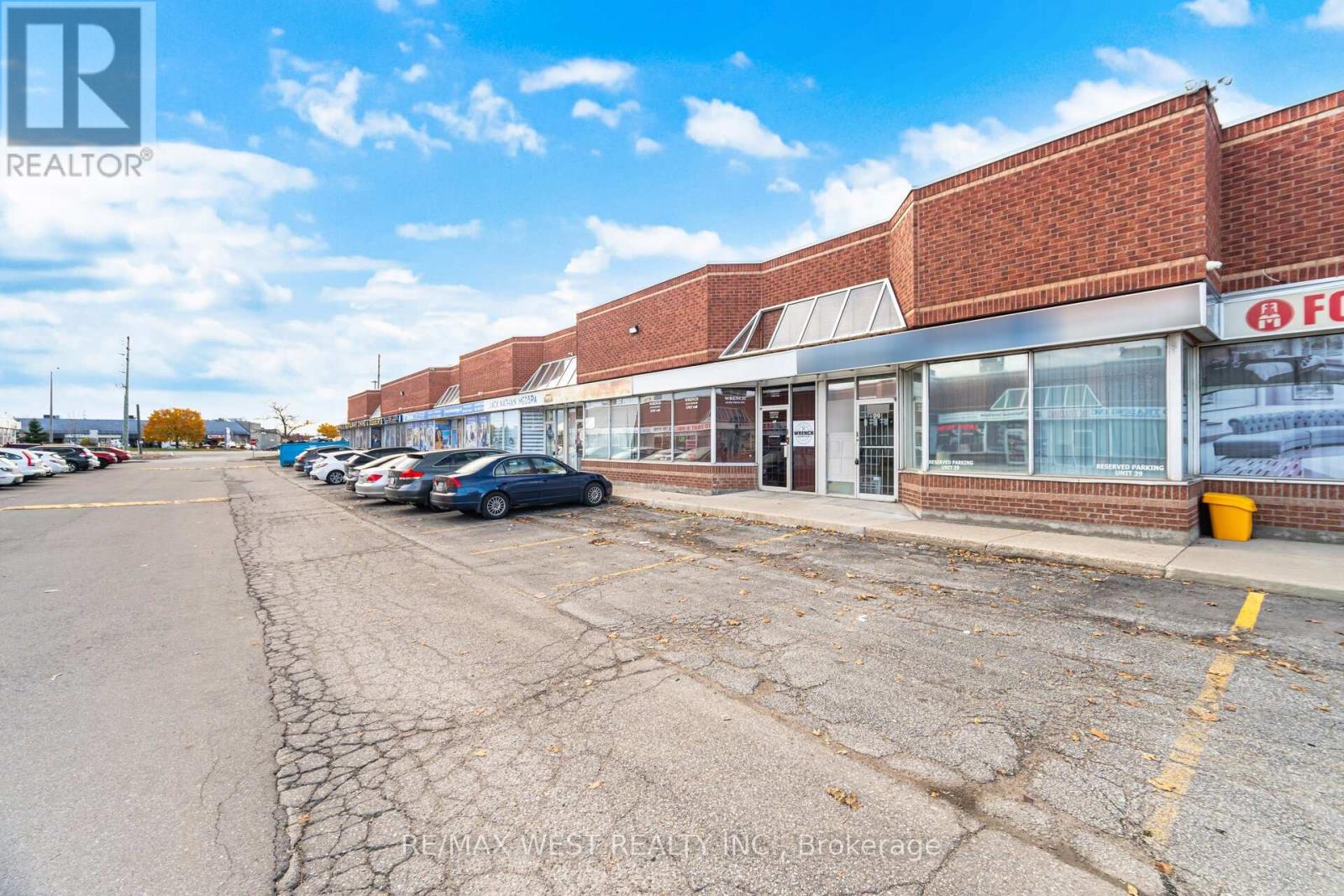 29 - 2565 Steeles Avenue E, Brampton, Ontario  L6T 4L6 - Photo 3 - W12765334