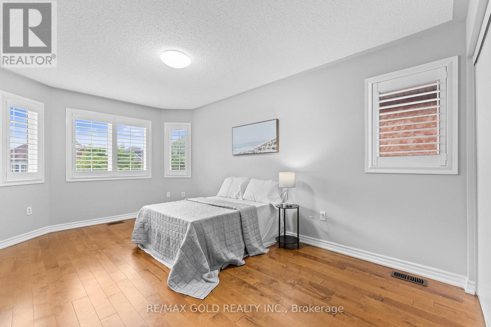 14 Gaspe Road, Brampton, Ontario  L6S 0A4 - Photo 28 - W12765342