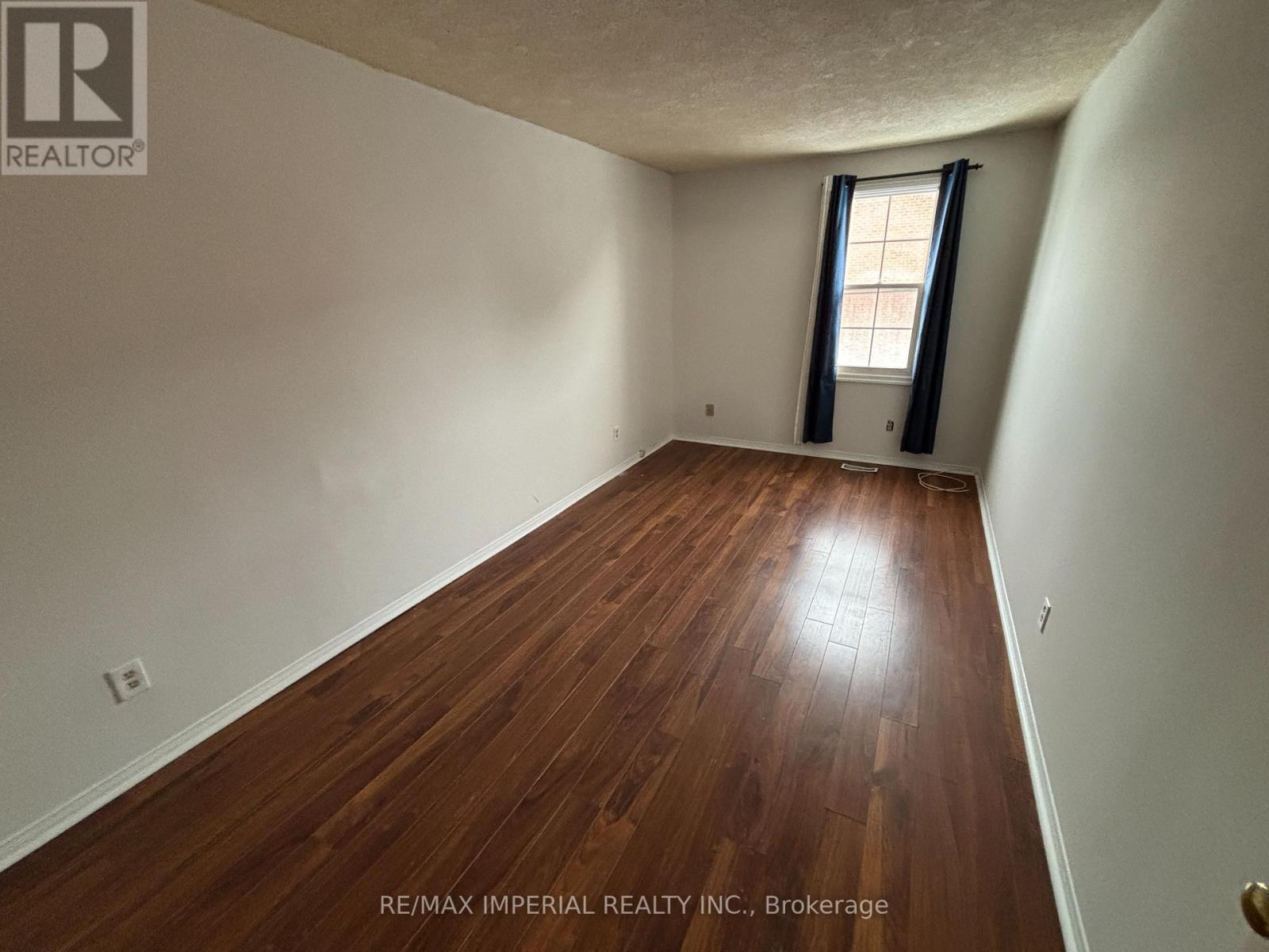 90 - 90 Stornwood Court, Brampton, Ontario  L6W 4J2 - Photo 17 - W12765372